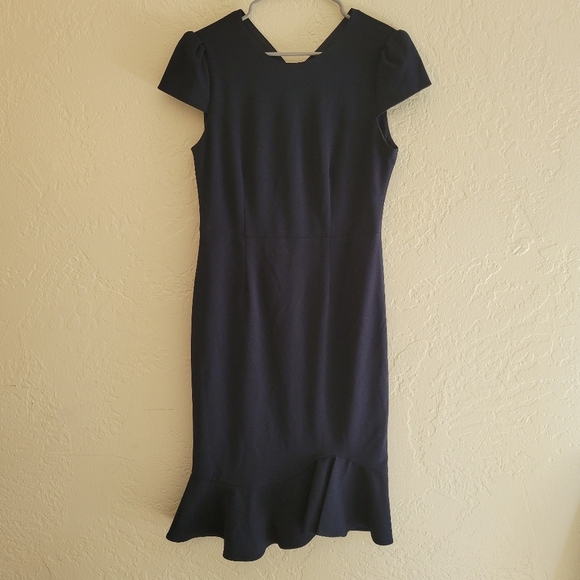 Betsey Johnson Stretch Crepe Dress Size 8 - Picture 3 of 8